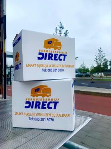 Free moving boxes